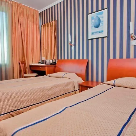 Отель мираж